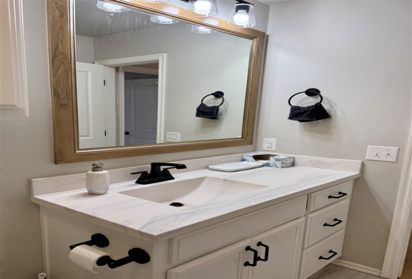 3 Bedrooms Bedrooms, 0 ,2 BathroomsBathrooms,Residential,Single Family,Aggie,1,132822
