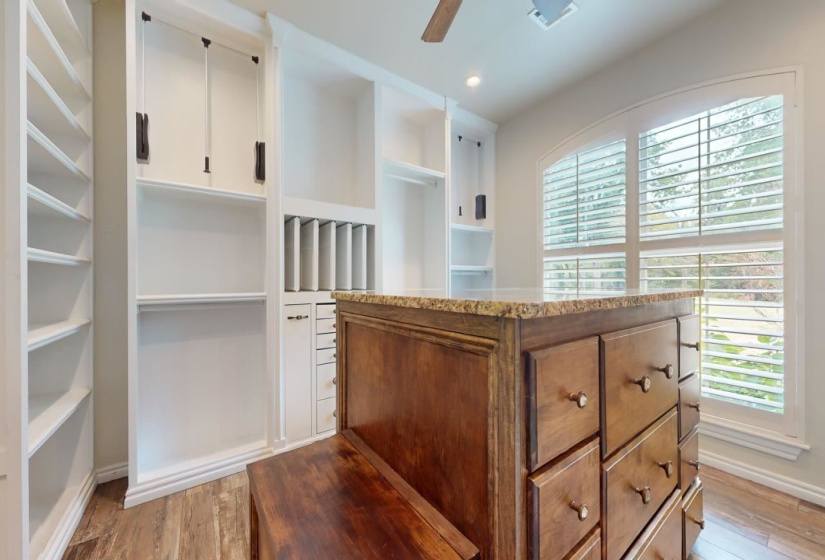 5 Bedrooms Bedrooms, 0 ,3 BathroomsBathrooms,Residential,Single Family,Seadog,2,132824