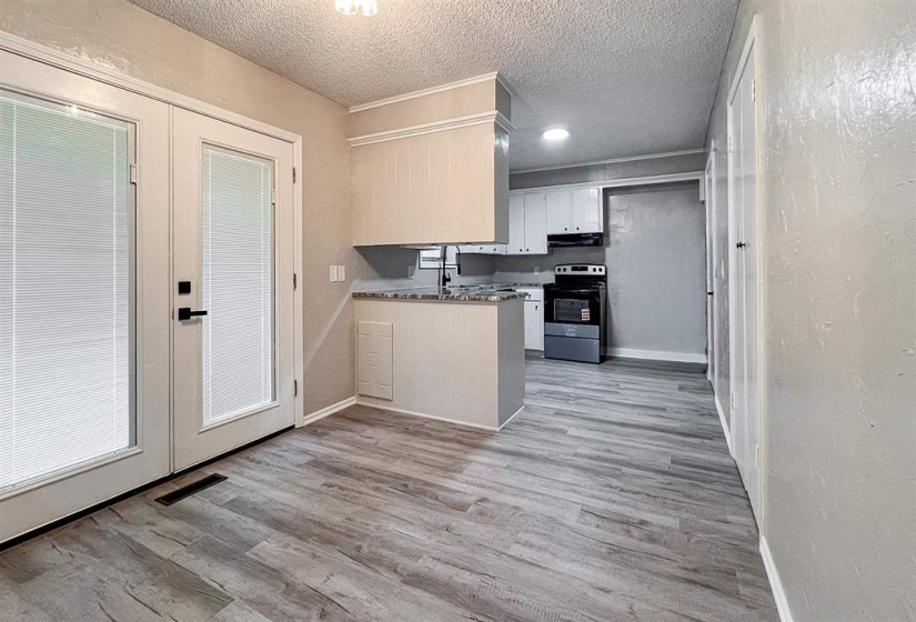 3 Bedrooms Bedrooms, 0 ,2 BathroomsBathrooms,Residential,Single Family,Mansfield,1,132828