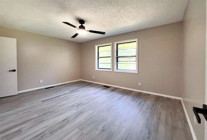 3 Bedrooms Bedrooms, 0 ,2 BathroomsBathrooms,Residential,Single Family,Mansfield,1,132828