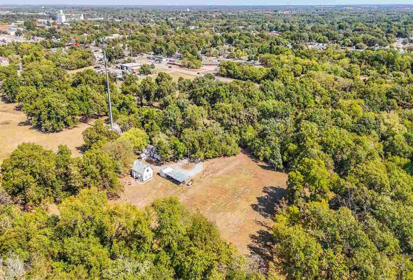 0 , 0 ,6 BathroomsBathrooms,Multi-family,Other,Husband,2,132829