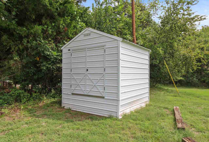 0 , 0 ,6 BathroomsBathrooms,Multi-family,Other,Husband,2,132829