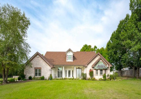 4 Bedrooms Bedrooms, 0 ,2 BathroomsBathrooms,Residential,Single Family,Jessica,1.5,132276