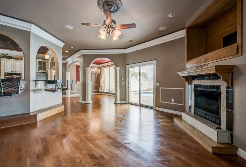 4 Bedrooms Bedrooms, 0 ,2 BathroomsBathrooms,Residential,Single Family,Jessica,1.5,132276