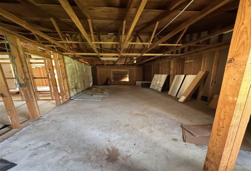 3 Bedrooms Bedrooms, 0 ,0,Residential,Single Family,3rd,1,132837