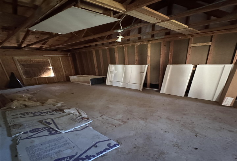 3 Bedrooms Bedrooms, 0 ,0,Residential,Single Family,3rd,1,132837