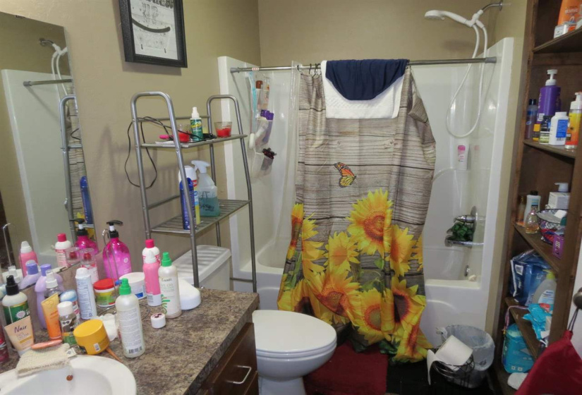 0 , 0 ,3 BathroomsBathrooms,Multi-family,Duplex,22nd,1,132838