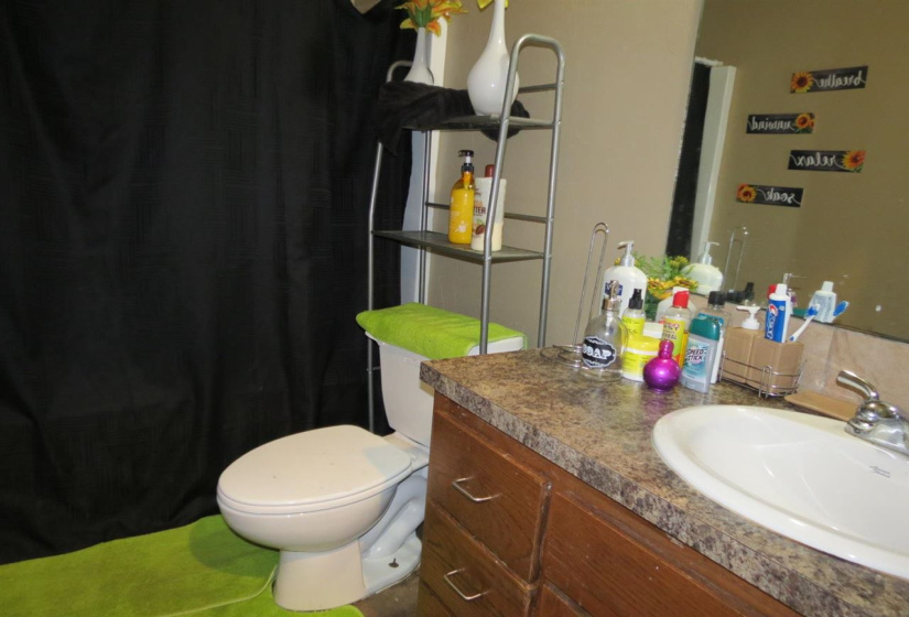 0 , 0 ,3 BathroomsBathrooms,Multi-family,Duplex,22nd,1,132838