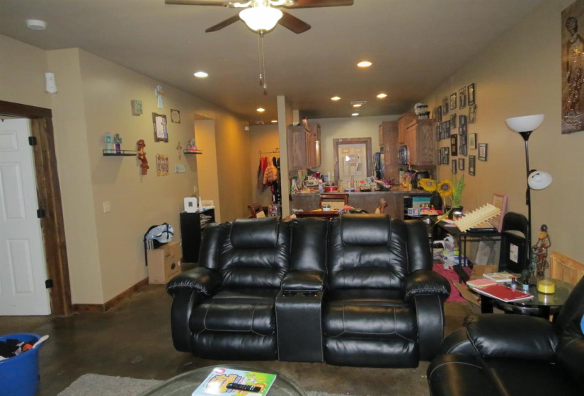 0 , 0 ,3 BathroomsBathrooms,Multi-family,Duplex,22nd,1,132838