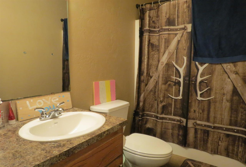 0 , 0 ,3 BathroomsBathrooms,Multi-family,Duplex,22nd,1,132839