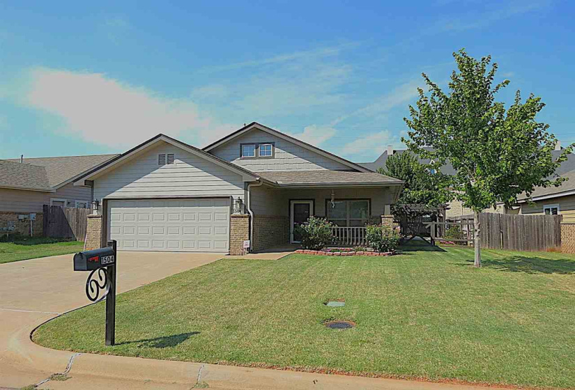 3 Bedrooms Bedrooms, 0 ,2 BathroomsBathrooms,Residential,Single Family,13th,1,132844