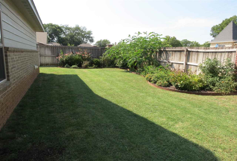 3 Bedrooms Bedrooms, 0 ,2 BathroomsBathrooms,Residential,Single Family,13th,1,132844