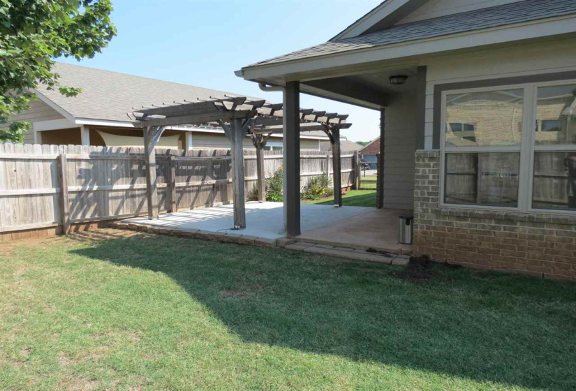 3 Bedrooms Bedrooms, 0 ,2 BathroomsBathrooms,Residential,Single Family,13th,1,132844