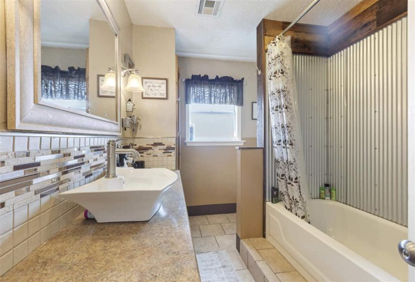 3 Bedrooms Bedrooms, 0 ,2 BathroomsBathrooms,Residential,Single Family,Oklahoma,1,132845