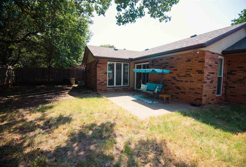 2 Bedrooms Bedrooms, 0 ,1 BathroomBathrooms,Residential,Single Family,Park,1,132663