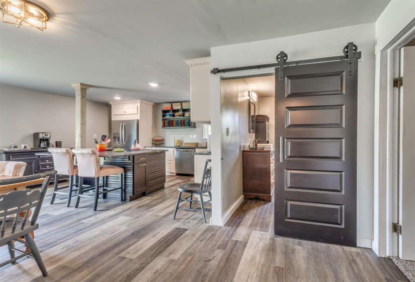 4 Bedrooms Bedrooms, 0 ,2 BathroomsBathrooms,Residential,Single Family,Eseco,1,132856