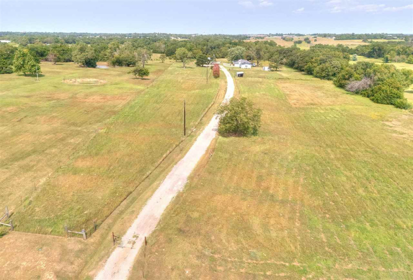 4 Bedrooms Bedrooms, 0 ,2 BathroomsBathrooms,Residential,Single Family,Eseco,1,132856