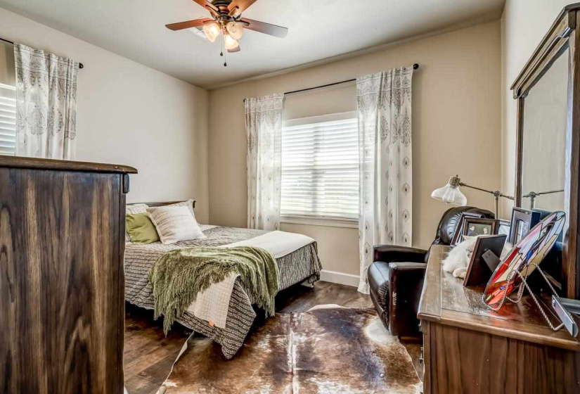 3 Bedrooms Bedrooms, 0 ,2 BathroomsBathrooms,Residential,Single Family,Westpoint,1.5,132857