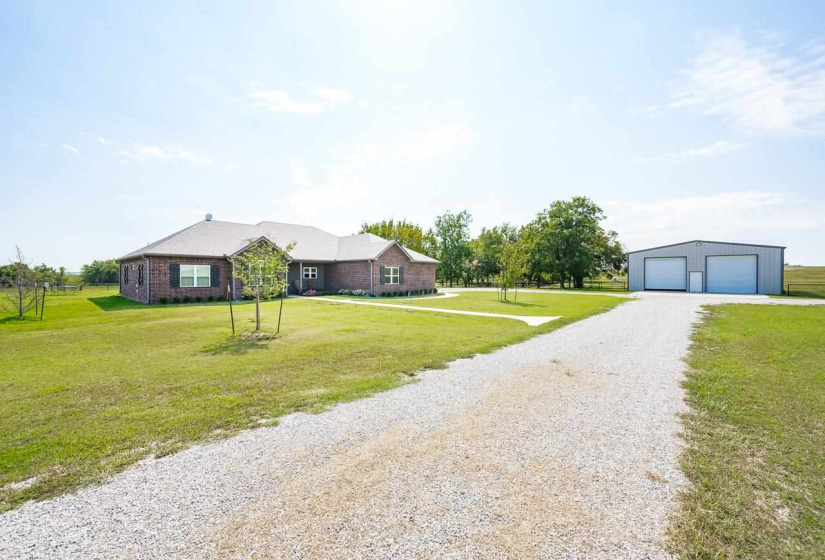3 Bedrooms Bedrooms, 0 ,2 BathroomsBathrooms,Residential,Single Family,Westpoint,1.5,132857