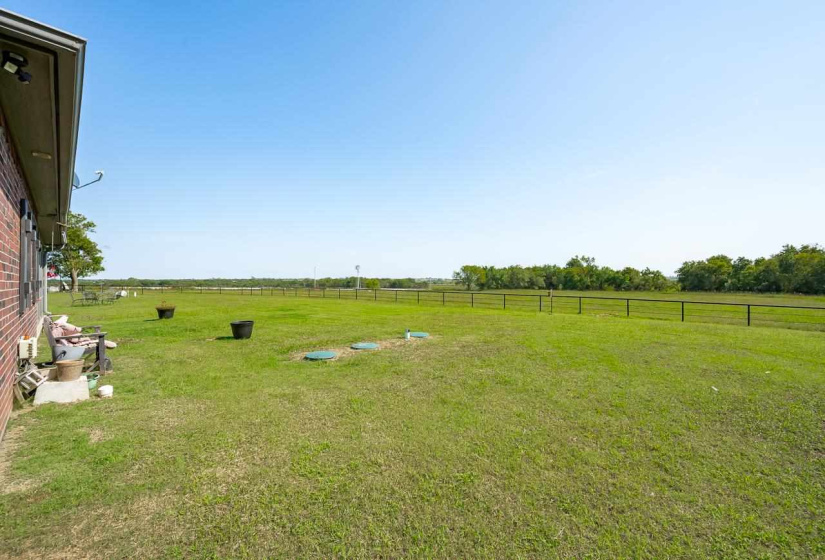 3 Bedrooms Bedrooms, 0 ,2 BathroomsBathrooms,Residential,Single Family,Westpoint,1.5,132857