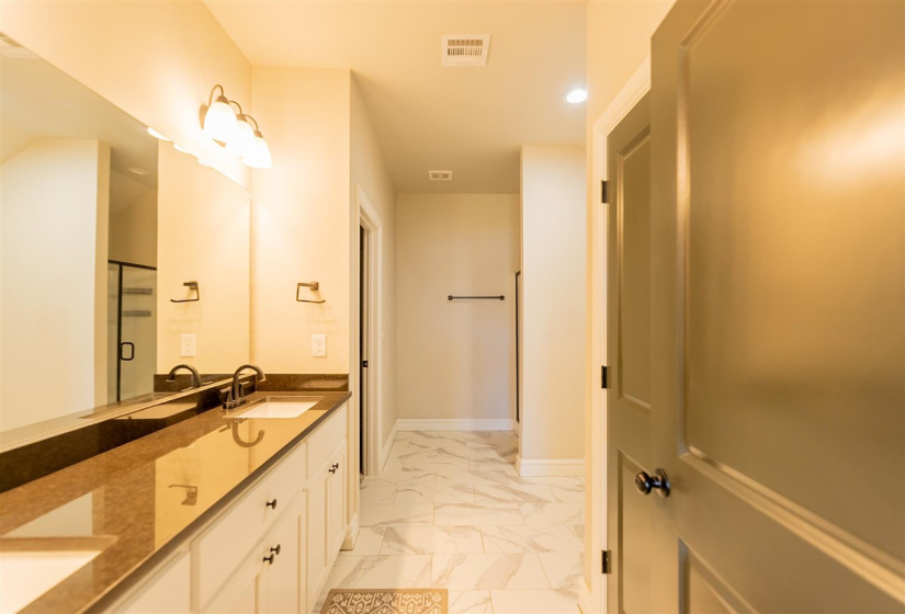 3 Bedrooms Bedrooms, 0 ,2 BathroomsBathrooms,Residential,Single Family,Grandview,1,132858