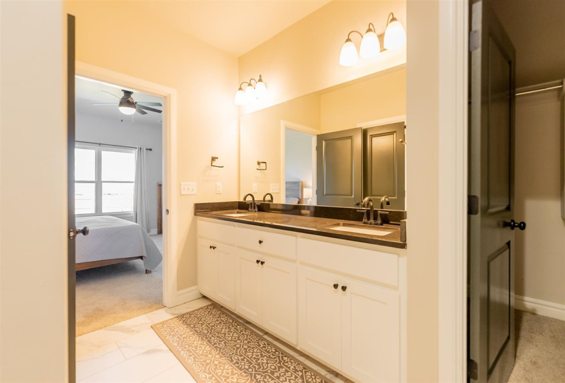 3 Bedrooms Bedrooms, 0 ,2 BathroomsBathrooms,Residential,Single Family,Grandview,1,132858
