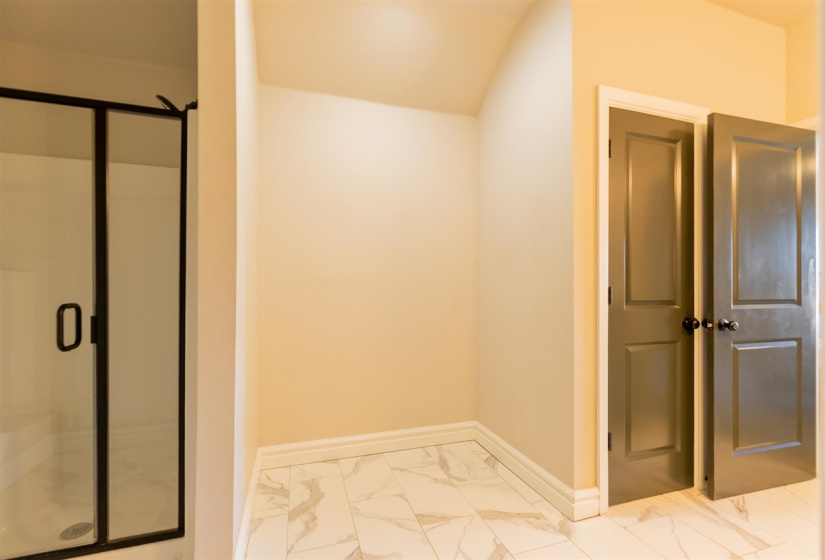 3 Bedrooms Bedrooms, 0 ,2 BathroomsBathrooms,Residential,Single Family,Grandview,1,132858