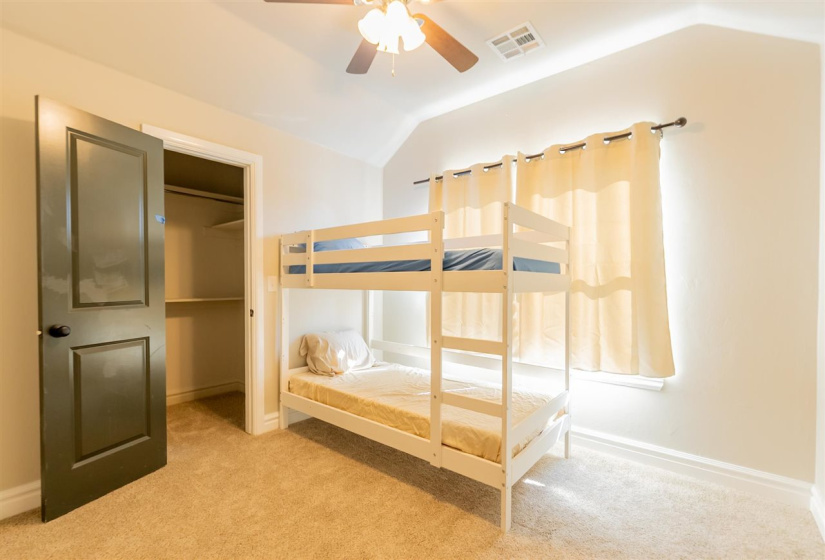 3 Bedrooms Bedrooms, 0 ,2 BathroomsBathrooms,Residential,Single Family,Grandview,1,132858