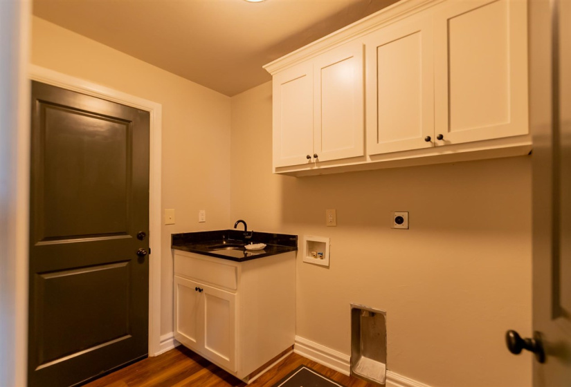 3 Bedrooms Bedrooms, 0 ,2 BathroomsBathrooms,Residential,Single Family,Grandview,1,132858