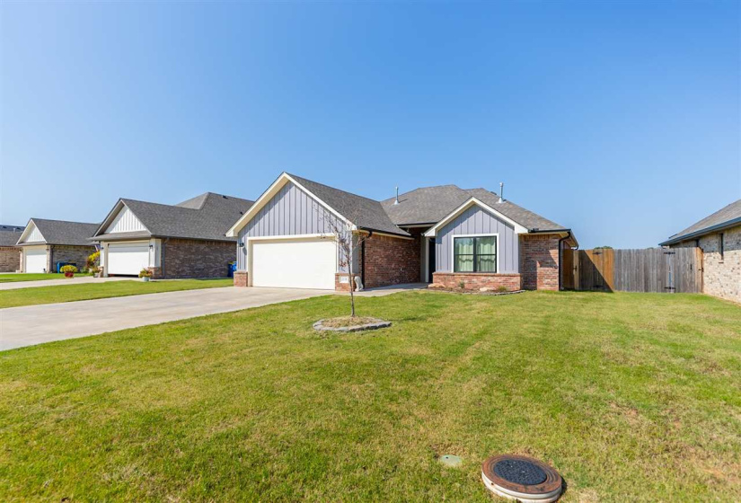3 Bedrooms Bedrooms, 0 ,2 BathroomsBathrooms,Residential,Single Family,Grandview,1,132858