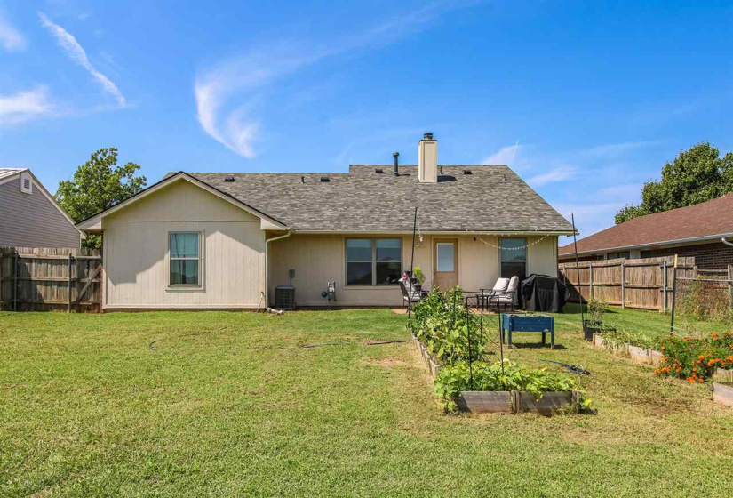 3 Bedrooms Bedrooms, 0 ,2 BathroomsBathrooms,Residential,Single Family,Skyline,1,132859