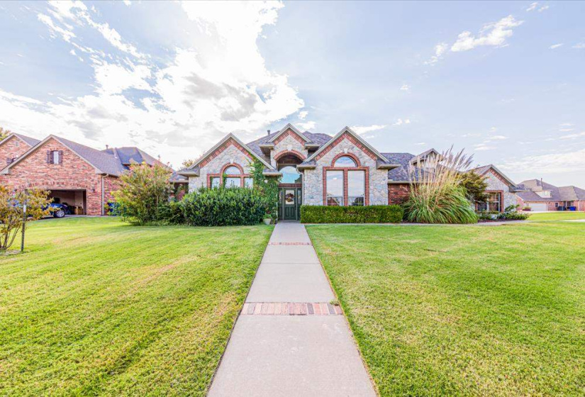 4 Bedrooms Bedrooms, 0 ,3 BathroomsBathrooms,Residential,Single Family,Pecan Lake,1.5,132867