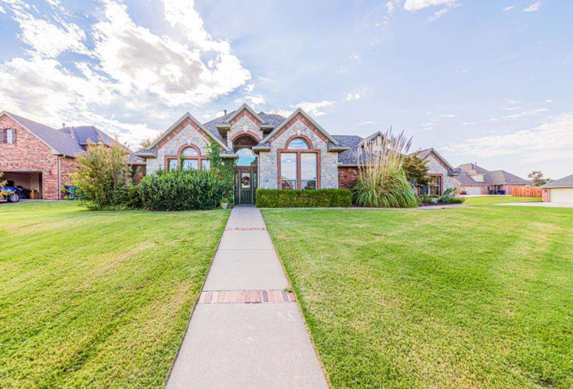 4 Bedrooms Bedrooms, 0 ,3 BathroomsBathrooms,Residential,Single Family,Pecan Lake,1.5,132867