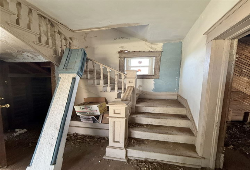 4 Bedrooms Bedrooms, 0 ,2 BathroomsBathrooms,Residential,Single Family,7th,2,132872