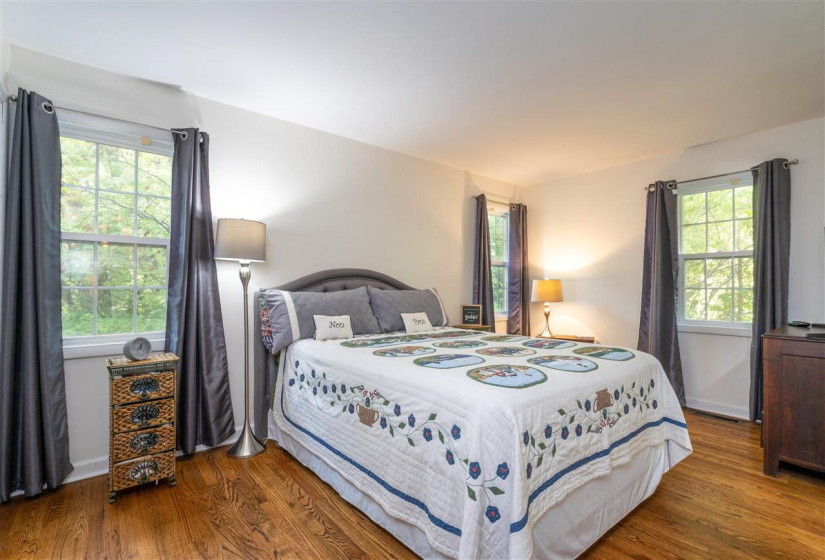 3 Bedrooms Bedrooms, 0 ,2 BathroomsBathrooms,Residential,Single Family,Graham,1,132880