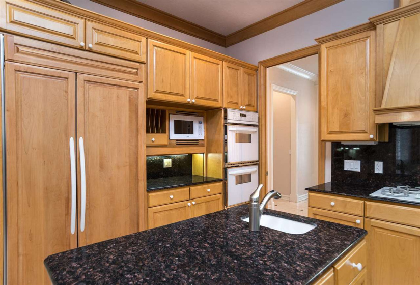 5 Bedrooms Bedrooms, 0 ,3 BathroomsBathrooms,Residential,Single Family,Woodlake,2,132882