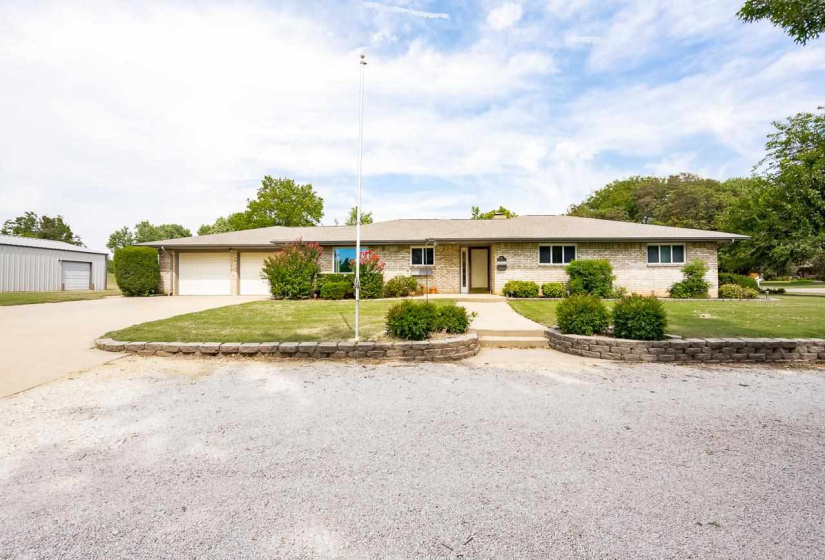 3 Bedrooms Bedrooms, 0 ,2 BathroomsBathrooms,Residential,Single Family,Quail Creek,1,132886