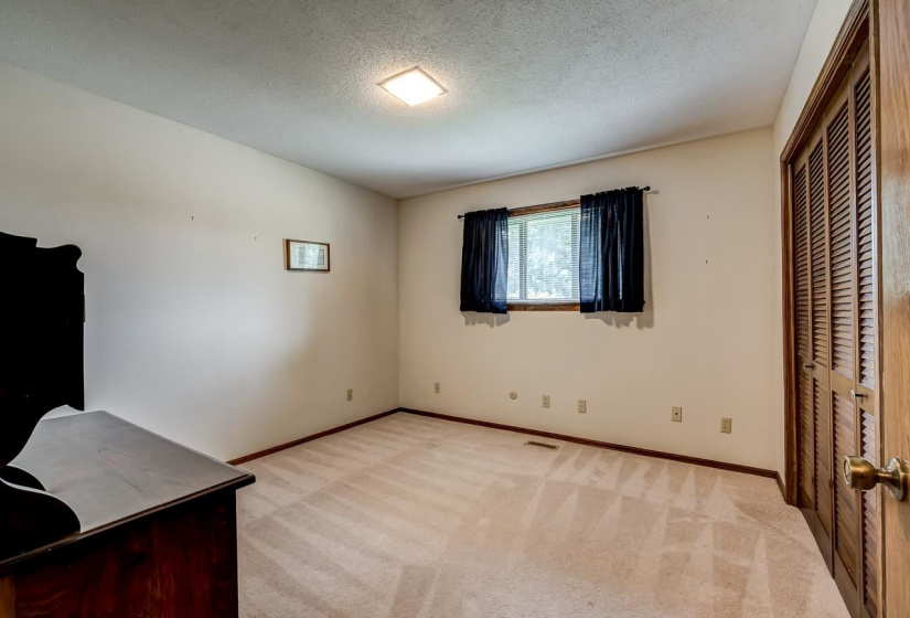 3 Bedrooms Bedrooms, 0 ,2 BathroomsBathrooms,Residential,Single Family,Quail Creek,1,132886