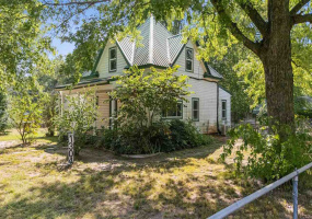 4 Bedrooms Bedrooms, 0 ,2 BathroomsBathrooms,Residential,Single Family,Husband,2,132887
