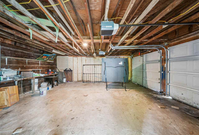 4 Bedrooms Bedrooms, 0 ,2 BathroomsBathrooms,Residential,Single Family,Husband,2,132887