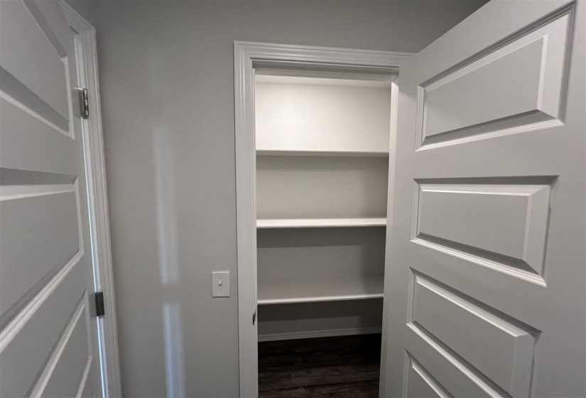 3 Bedrooms Bedrooms, 0 ,2 BathroomsBathrooms,Residential,Single Family,2nd,1,132894