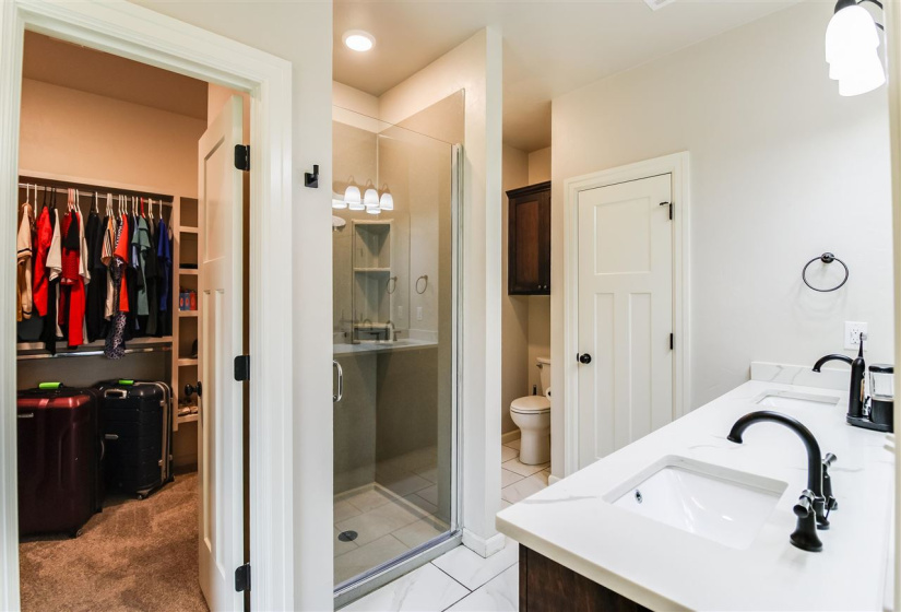 4 Bedrooms Bedrooms, 0 ,2 BathroomsBathrooms,Residential,Single Family,Oak Crest,1,132896