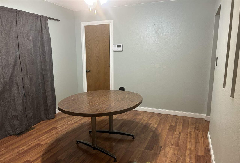 2 Bedrooms Bedrooms, 0 ,1 BathroomBathrooms,Residential,Single Family,Cherry,1,132897