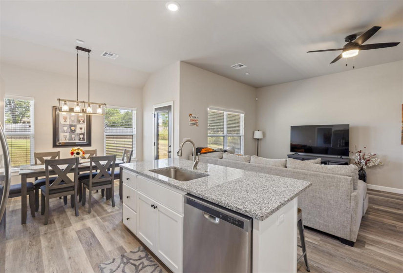 4 Bedrooms Bedrooms, 0 ,2 BathroomsBathrooms,Residential,Single Family,Donaldson,1,132901