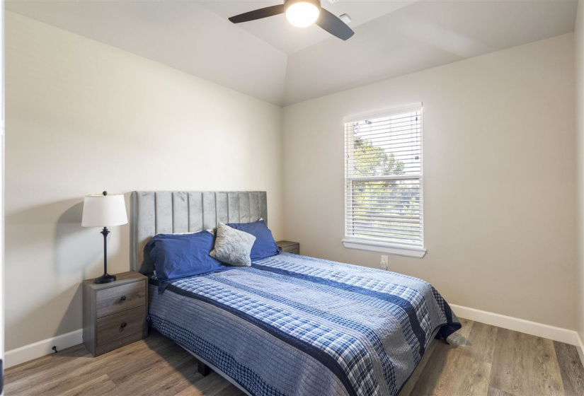 4 Bedrooms Bedrooms, 0 ,2 BathroomsBathrooms,Residential,Single Family,Donaldson,1,132901