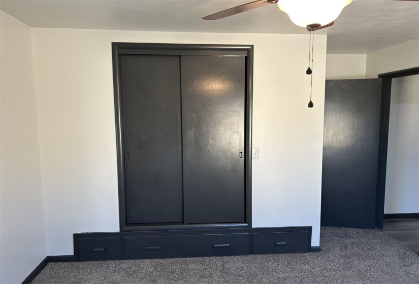 3 Bedrooms Bedrooms, 0 ,3 BathroomsBathrooms,Residential,Single Family,Hillcrest,1,132903