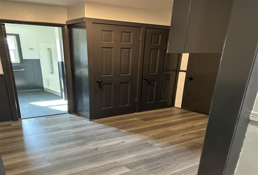 3 Bedrooms Bedrooms, 0 ,3 BathroomsBathrooms,Residential,Single Family,Hillcrest,1,132903