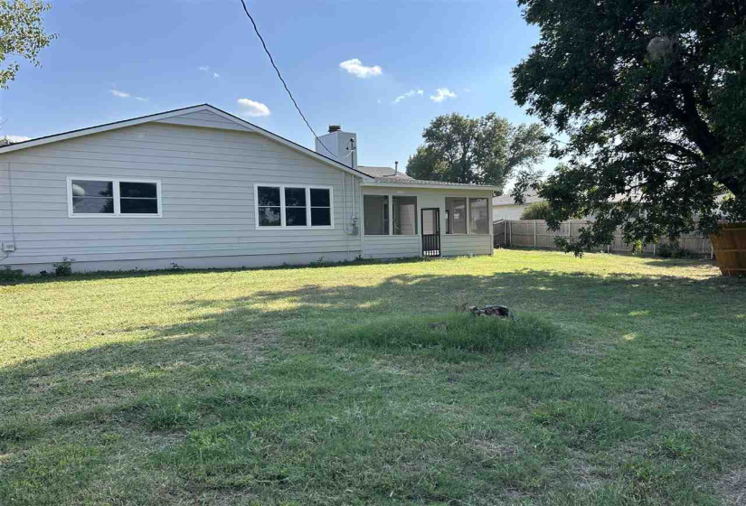3 Bedrooms Bedrooms, 0 ,3 BathroomsBathrooms,Residential,Single Family,Hillcrest,1,132903