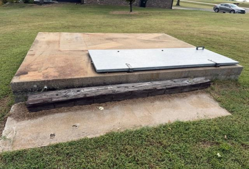 3 Bedrooms Bedrooms, 0 ,2 BathroomsBathrooms,Residential,Single Family,9th,1,132905