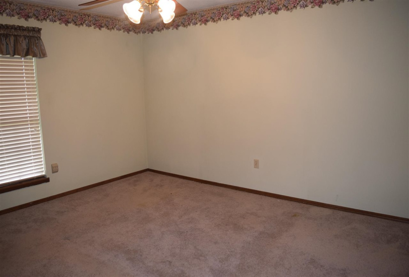 3 Bedrooms Bedrooms, 0 ,2 BathroomsBathrooms,Residential,Single Family,Liberty,1,132909